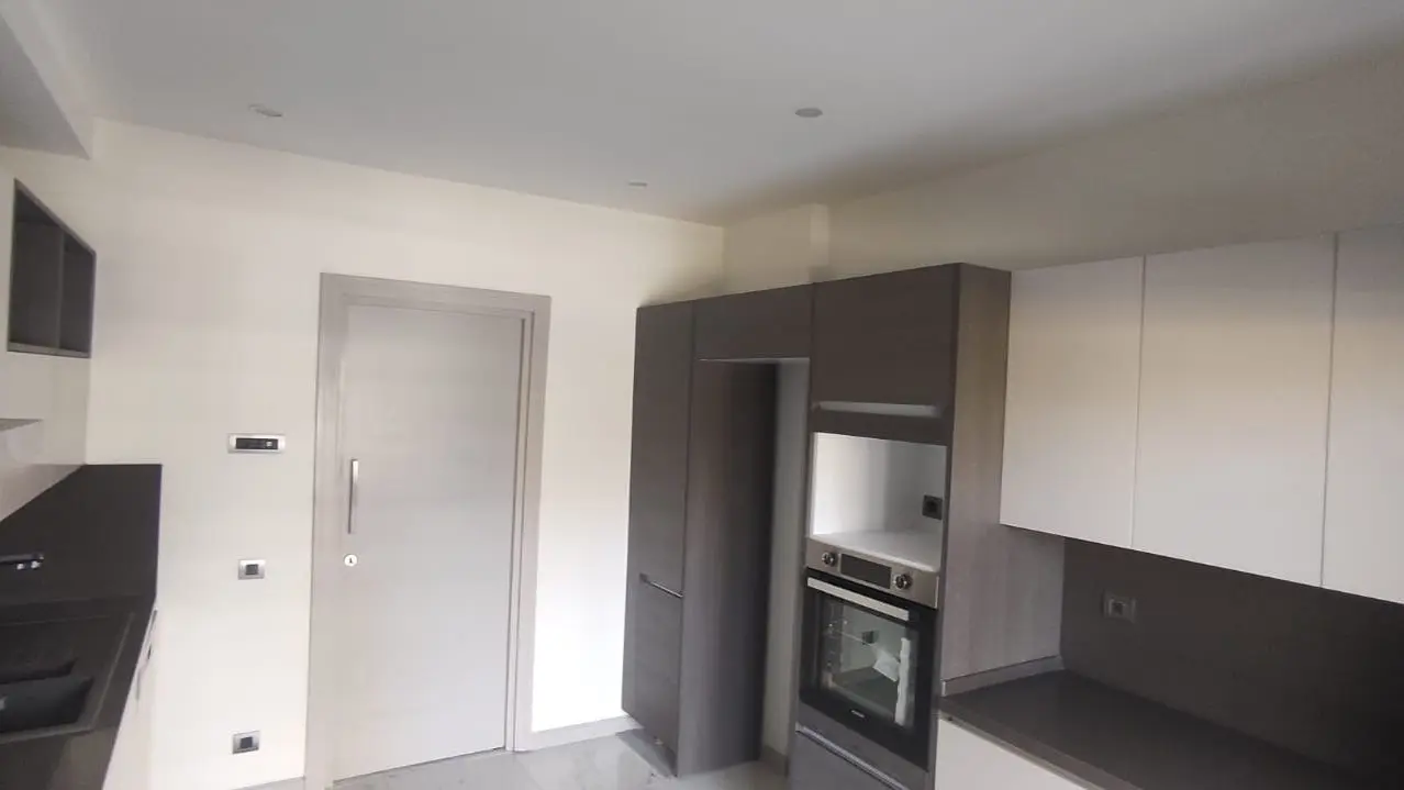 Modern kitchen